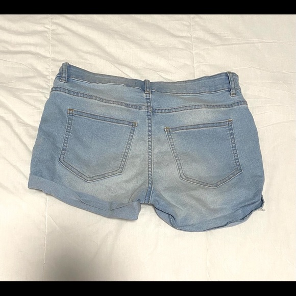 Jean shorts - Picture 2 of 2